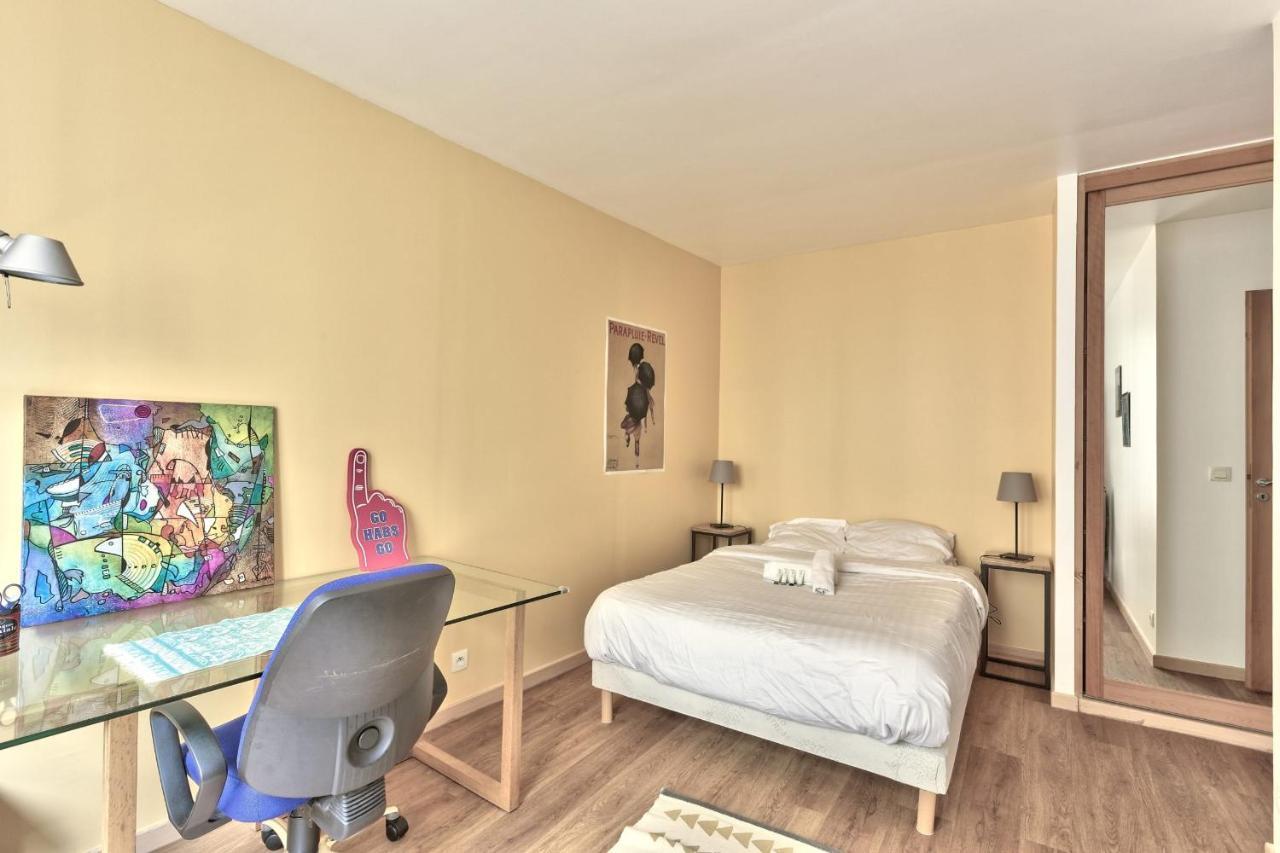 Ferienwohnung Fancy And Calm 4Br Flat With Terrace Close To Eiffel Tower Paris - Welkeys Exterior foto